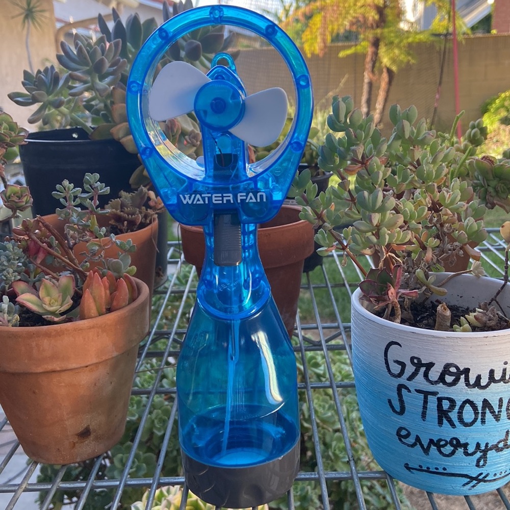 COPY - New Blue water fan for kids